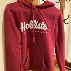 womens hollister hoodie medium